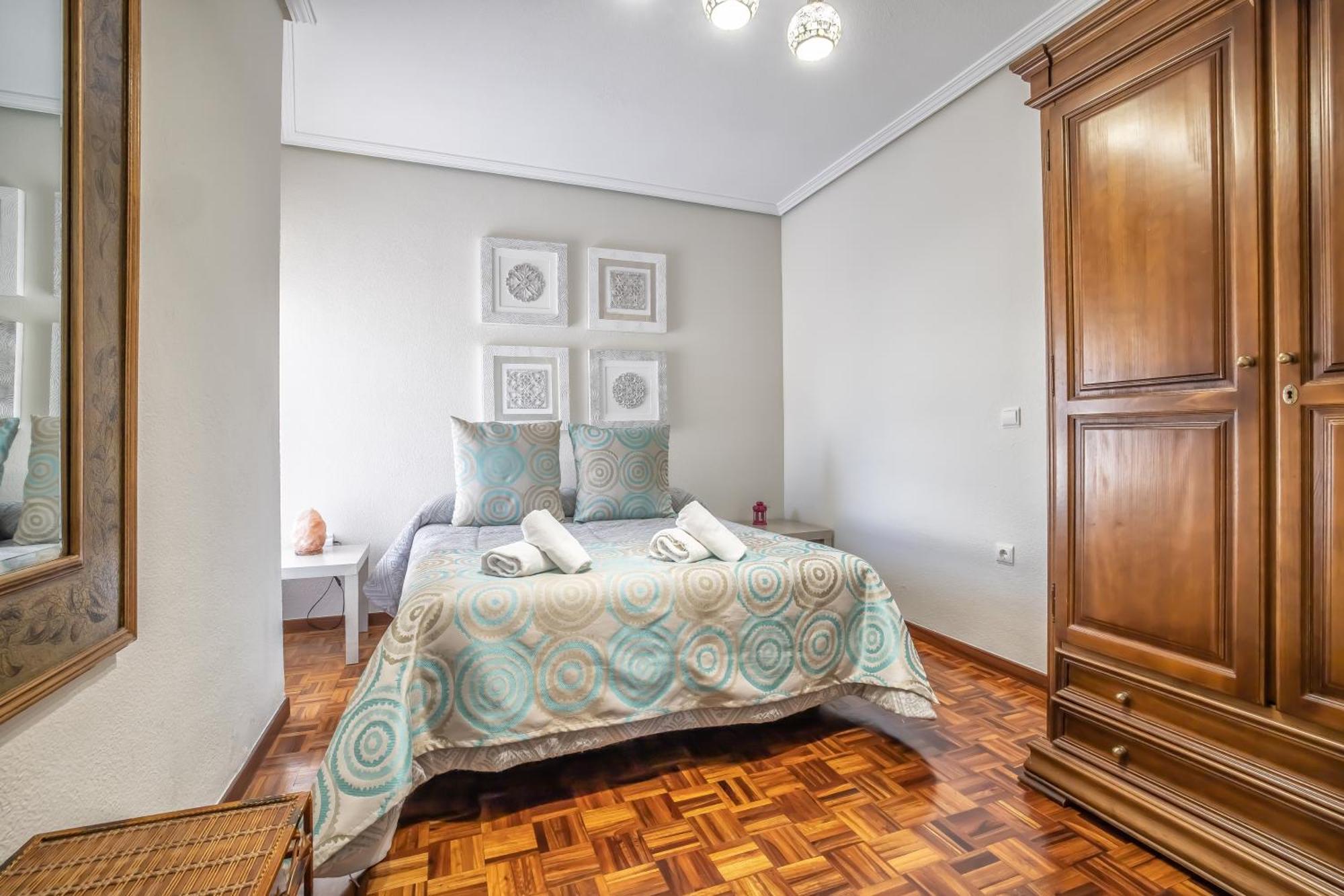 Apartamento Esmeralda & Centro & Parking Kordoba Bagian luar foto