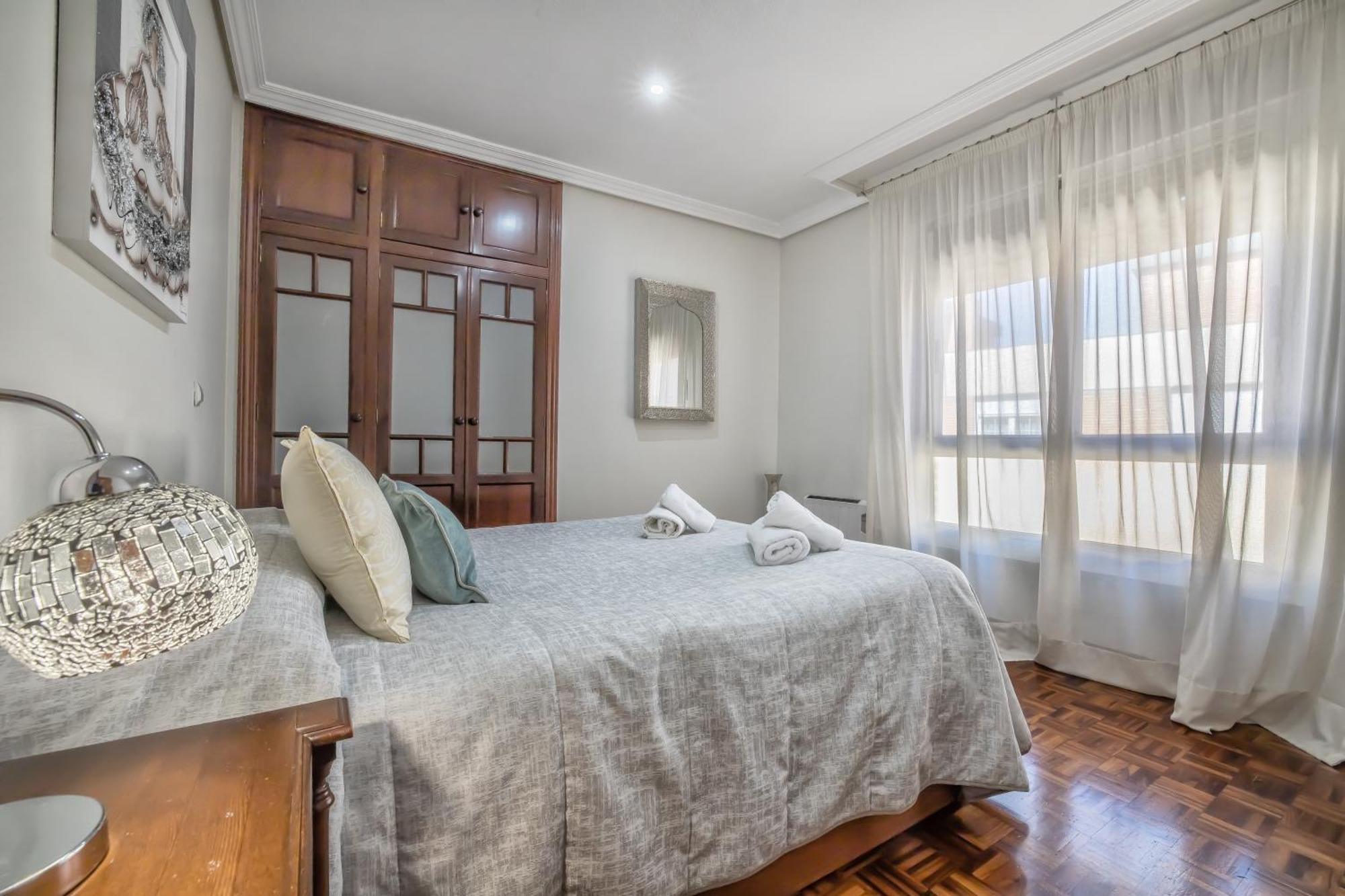 Apartamento Esmeralda & Centro & Parking Kordoba Bagian luar foto