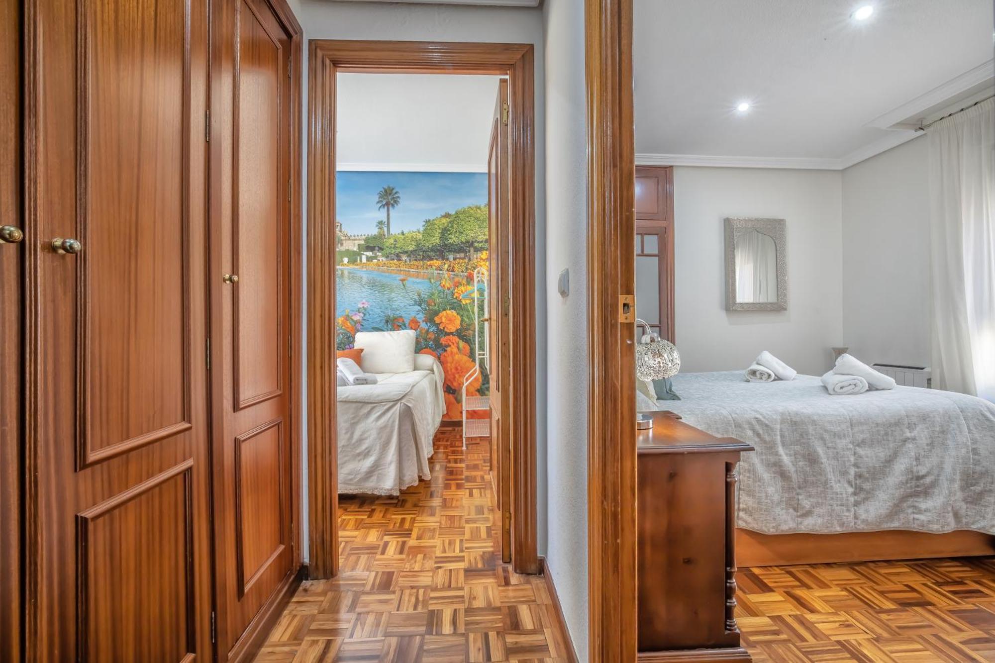 Apartamento Esmeralda & Centro & Parking Kordoba Bagian luar foto
